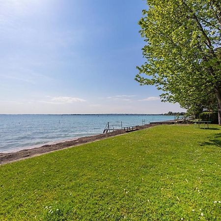 Splendid Apartment Pt-1 Sul Lago By Wonderful Italy Sirmione Exterior photo